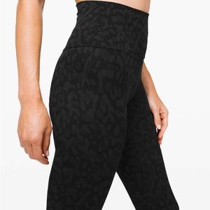 Lululemon wunder under letting